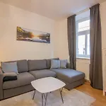 Cozy 2 Room Apartment - Enjoy Viennas Summer Vibes